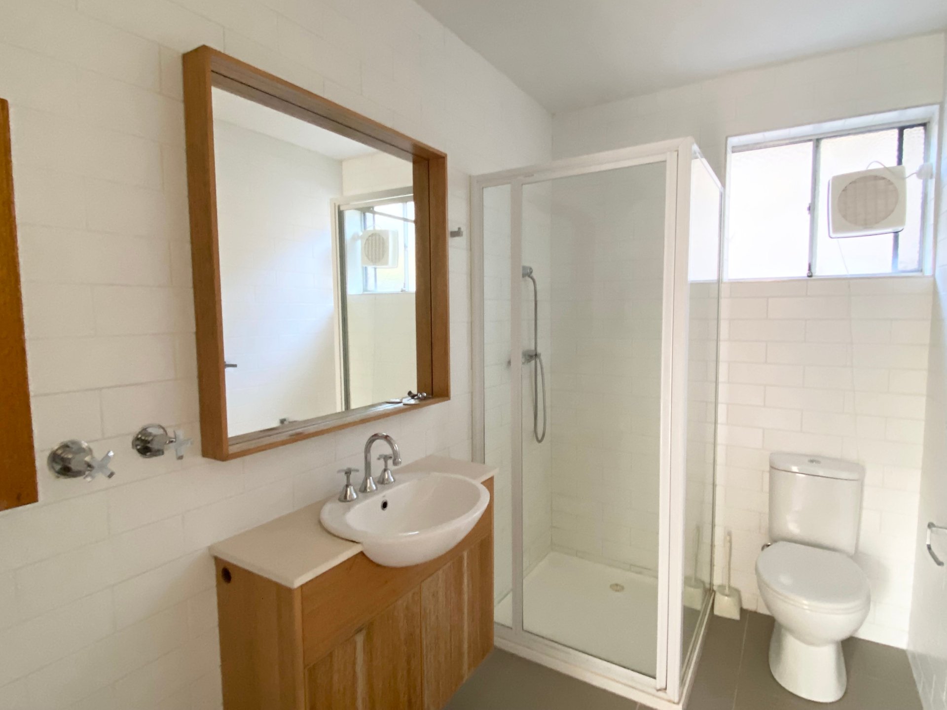 5/24 Elphin Grove, Hawthorn image 3