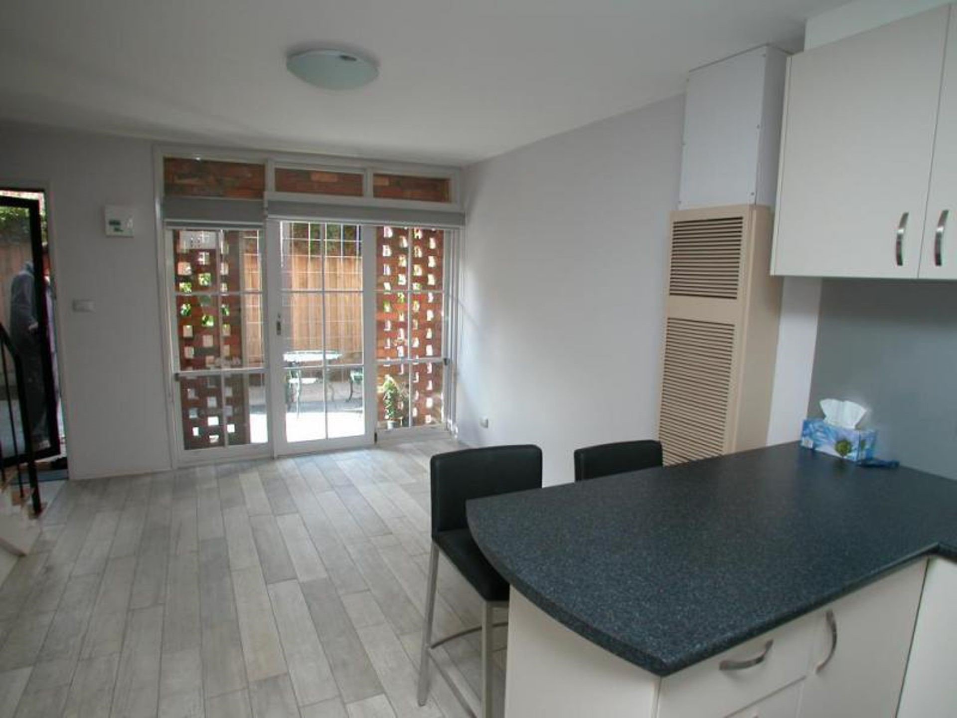 5/247 Mckean Street, Fitzroy North image 3