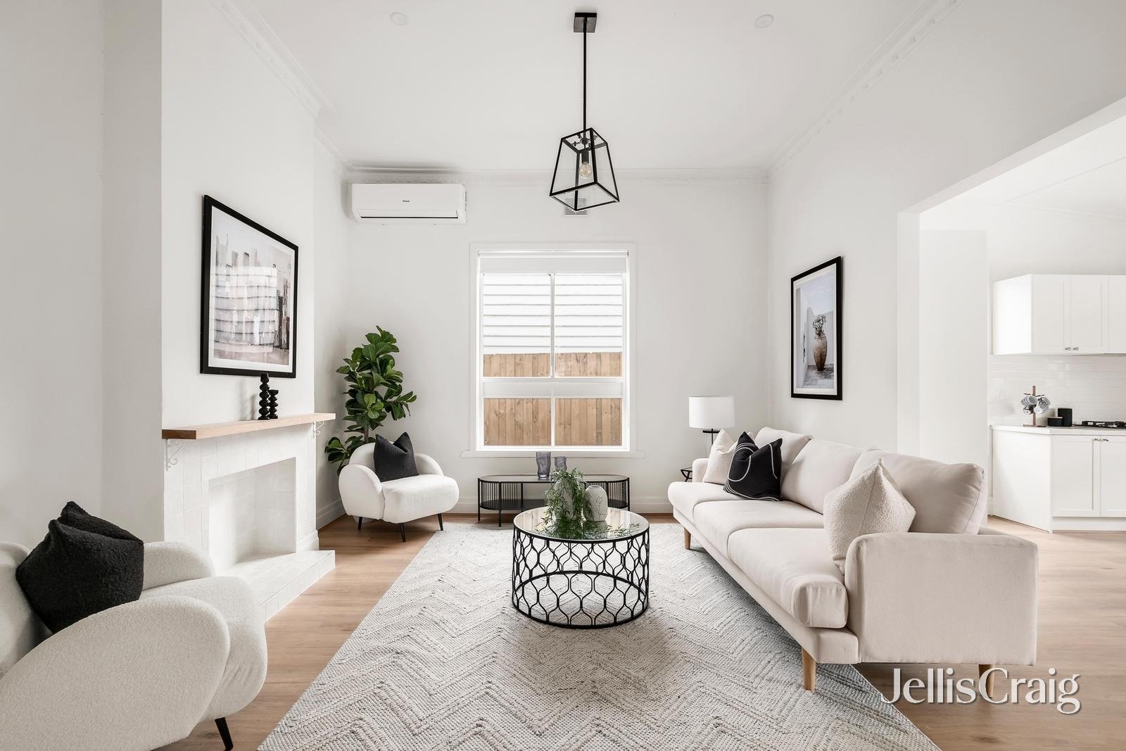 525 Melbourne Road, Newport image 2