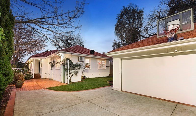 525 Neerim Road, Murrumbeena image 9