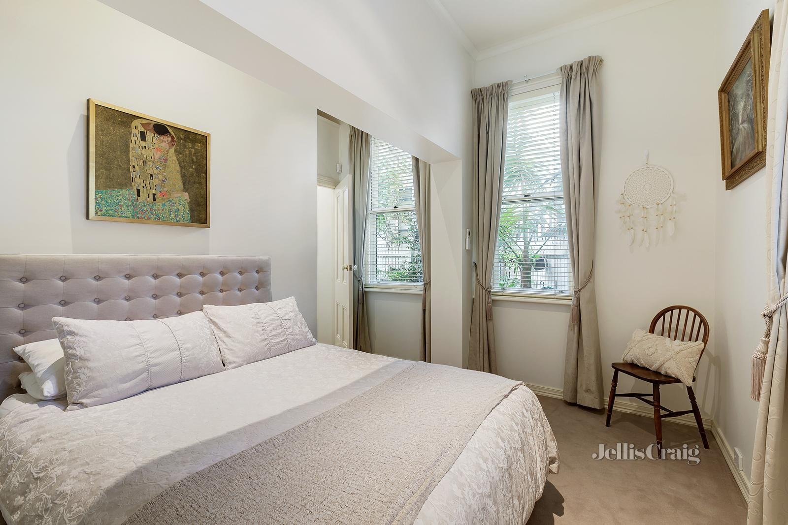 5/25 Queens Road, Melbourne image 5