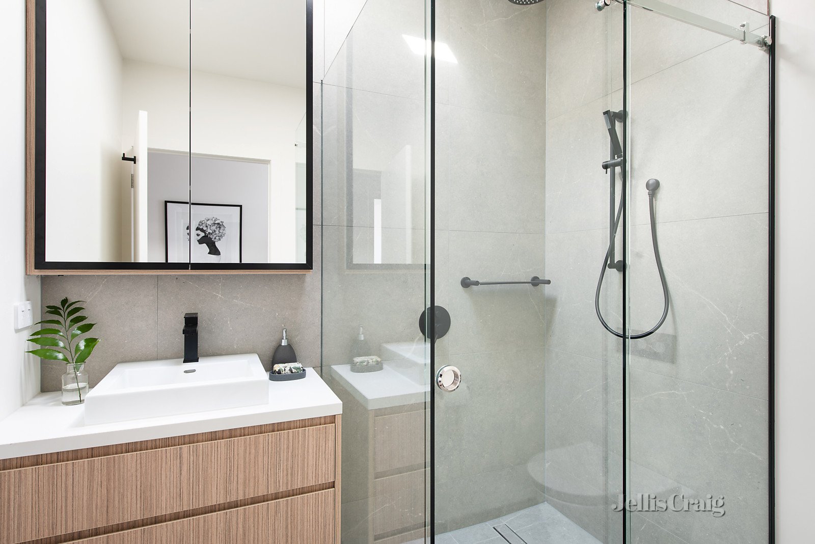 5/257 Gillies Street, Fairfield image 7