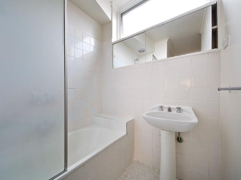 Property Gallery Thumbnail 5