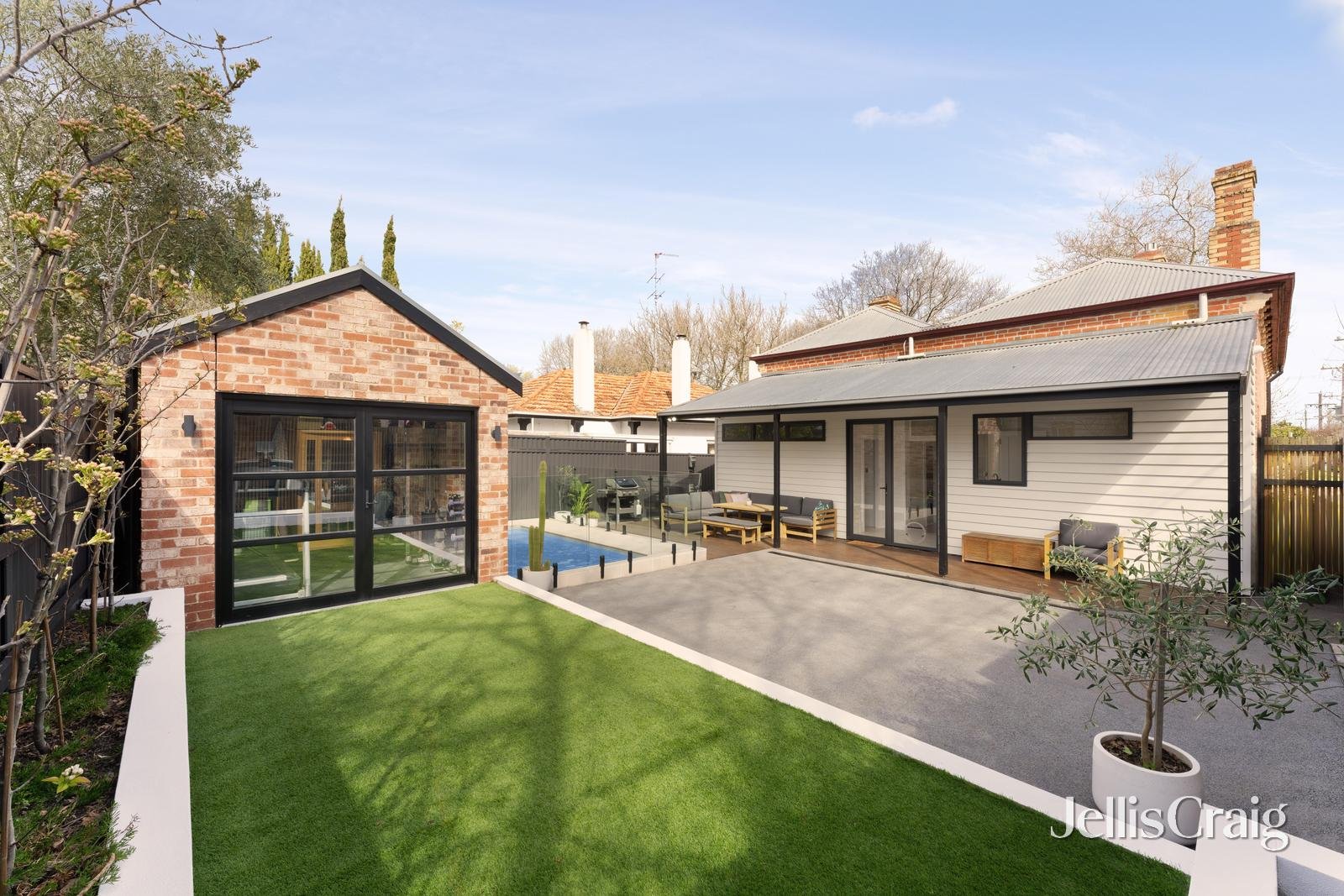 526 Lydiard Street North, Soldiers&nbsp;Hill image 2