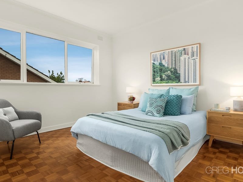 5/26A Byrne Avenue, Elwood image 4