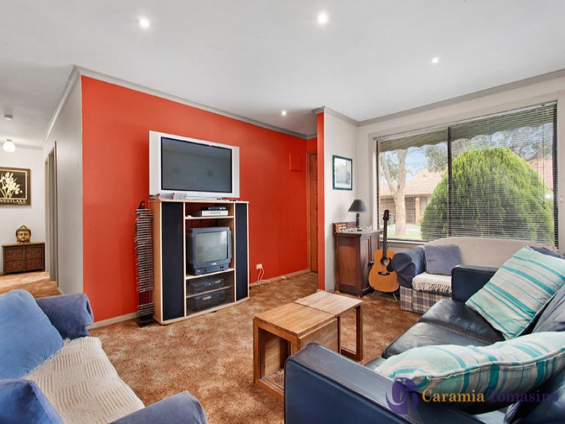 5/27-29 Grace Street, Laverton image 2