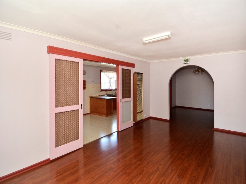 527 Thompson Road, Norlane image 4