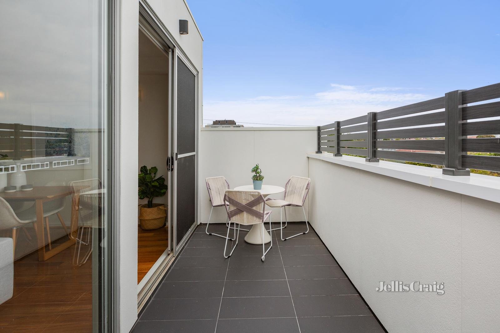 5/270 Centre Road, Bentleigh image 5