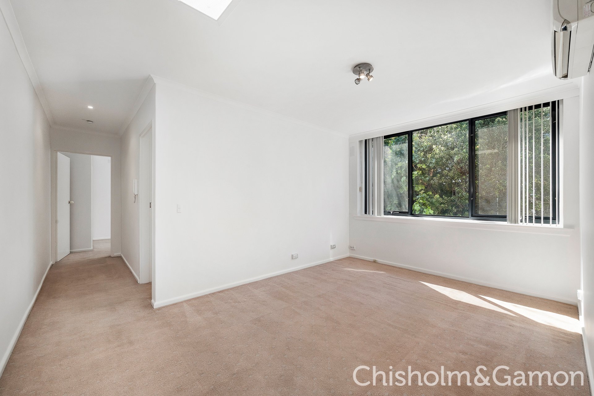 5/28 Pine Avenue, Elwood image 7