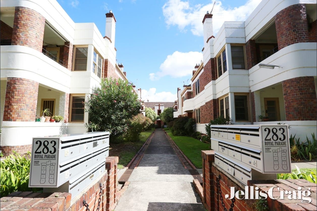 5/283 Royal Parade, Parkville image 5