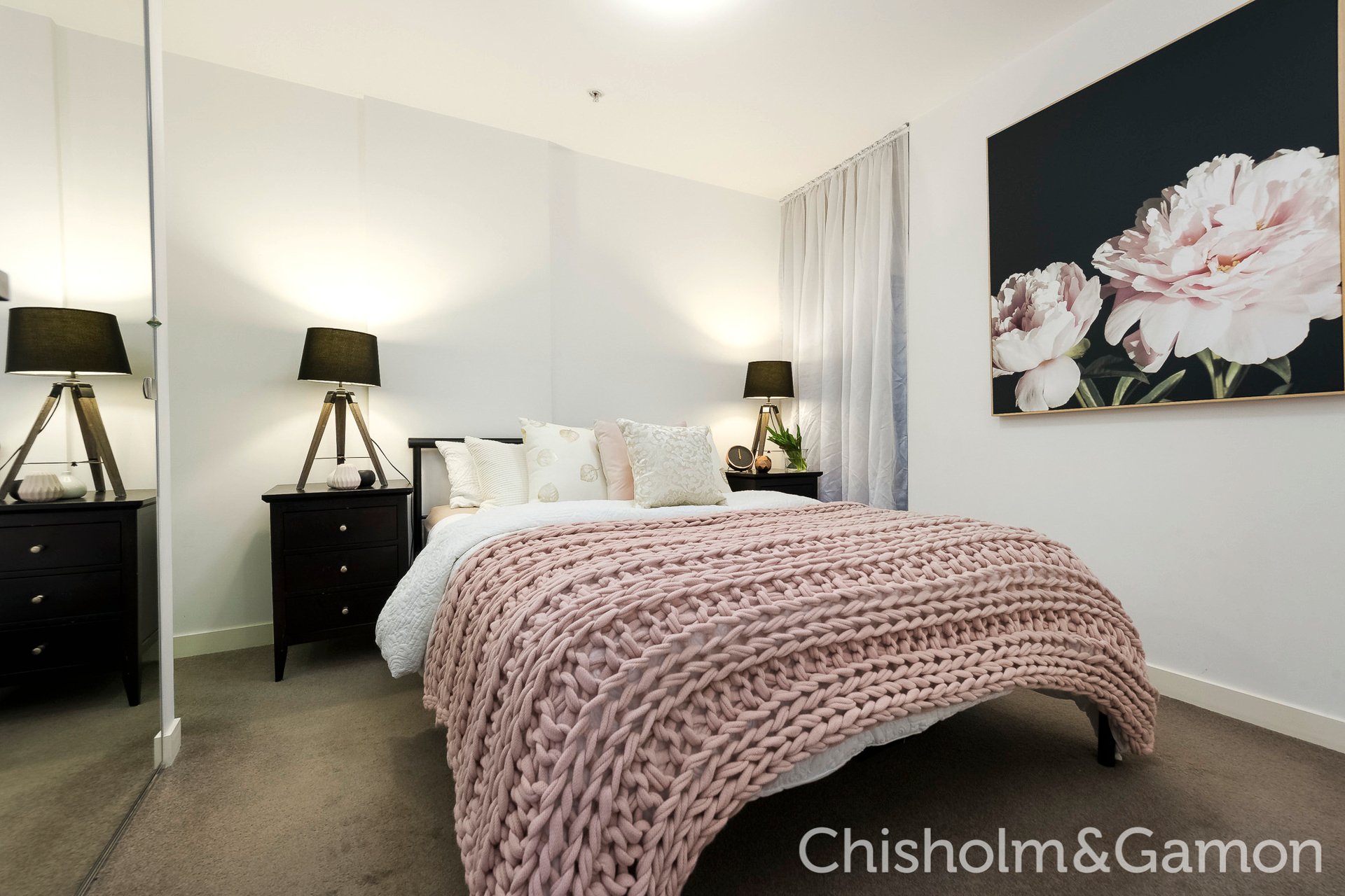 528/70 Nott Street, Port Melbourne image 6