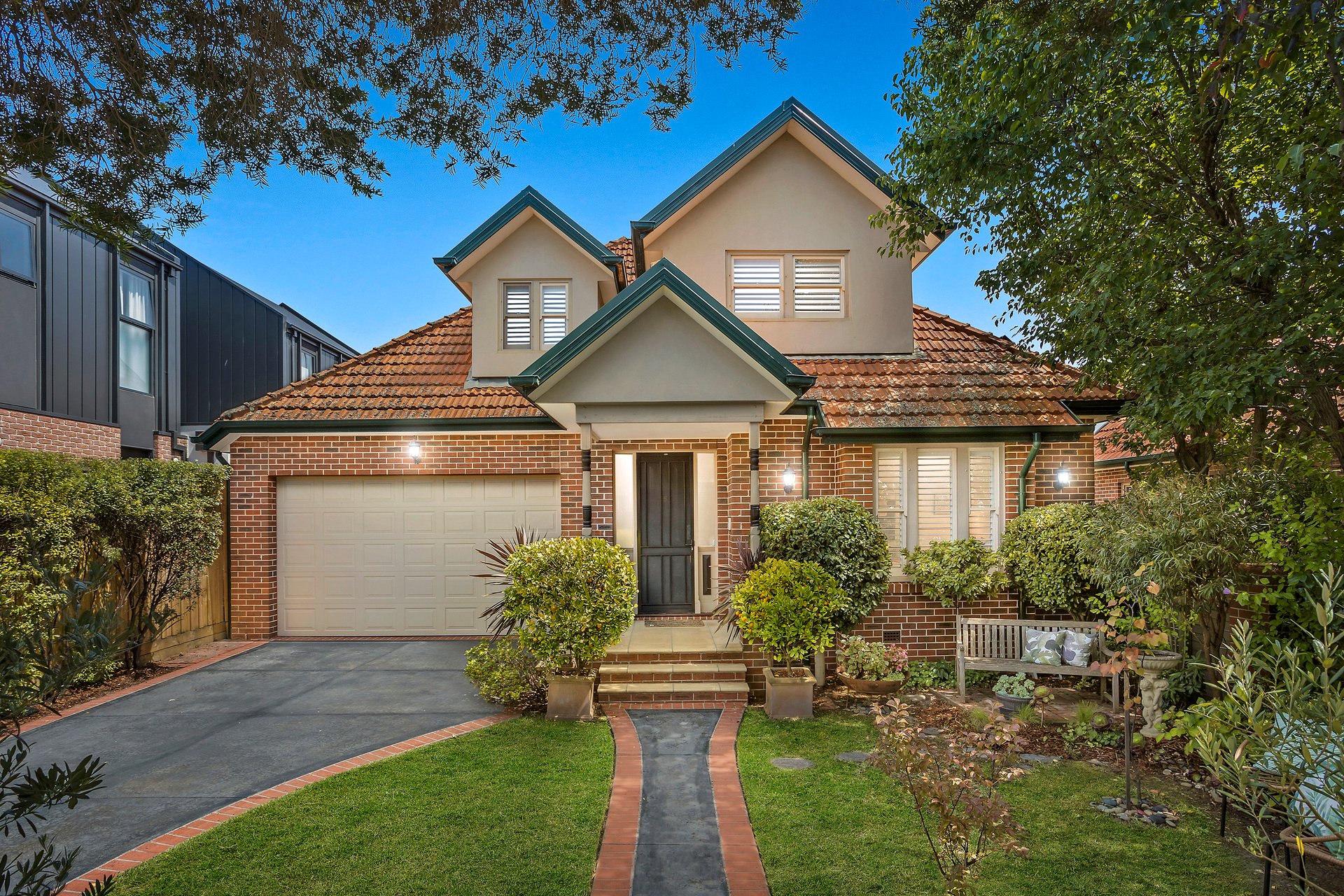 Property Gallery - Main Image