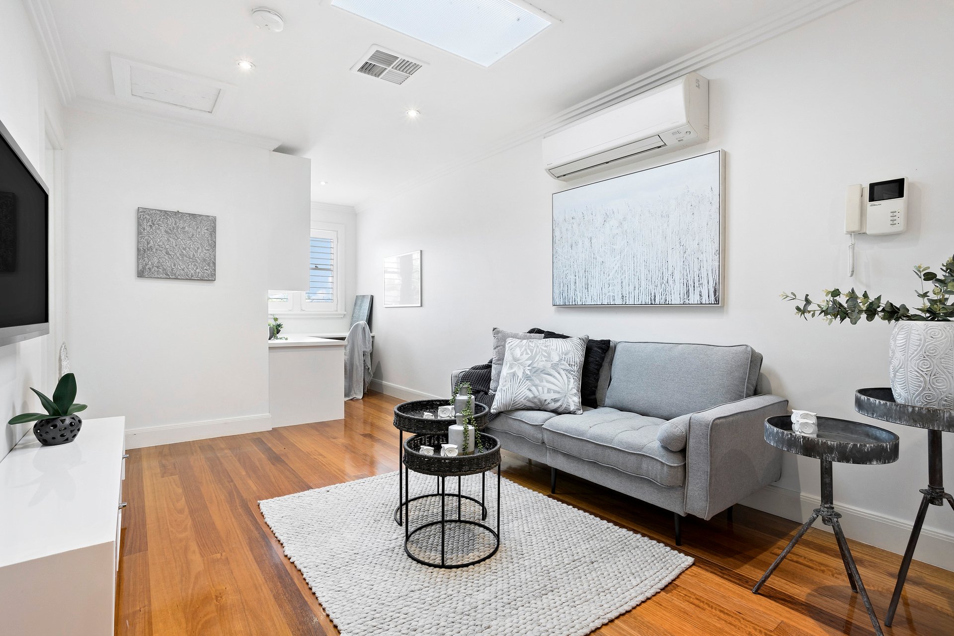 Property Gallery Thumbnail 7