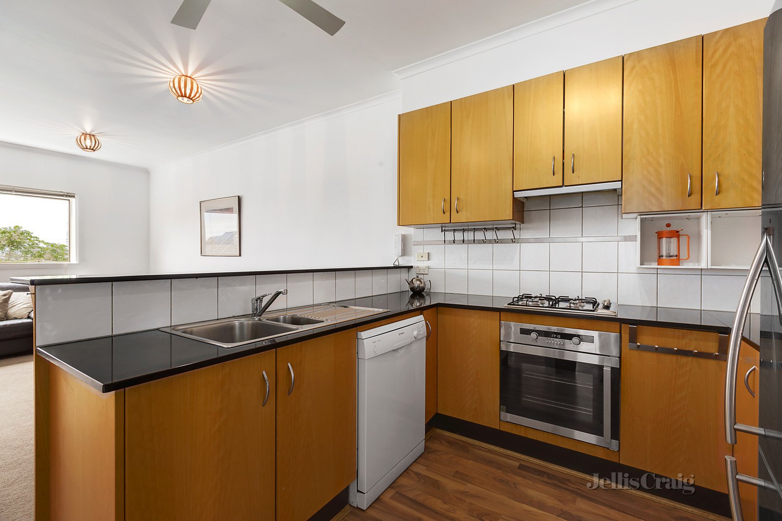 5/29 Nunan Street, Brunswick East image 5