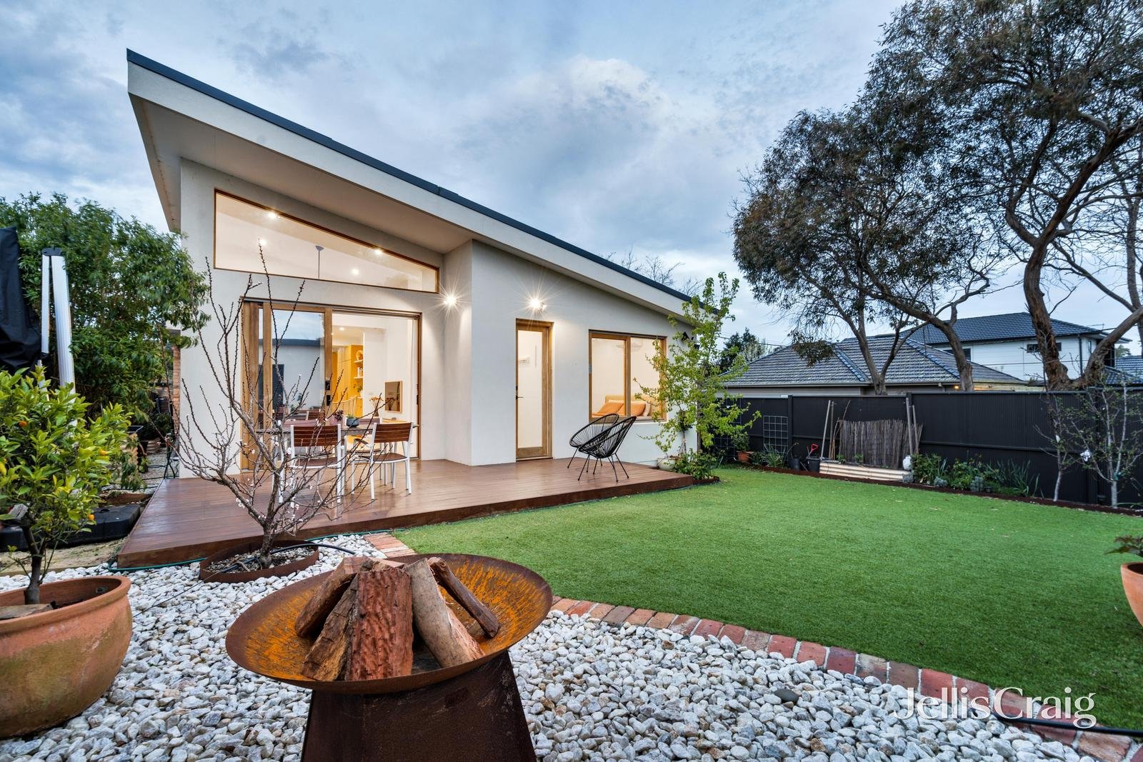 529 Pascoe Vale Road, Pascoe Vale image 2