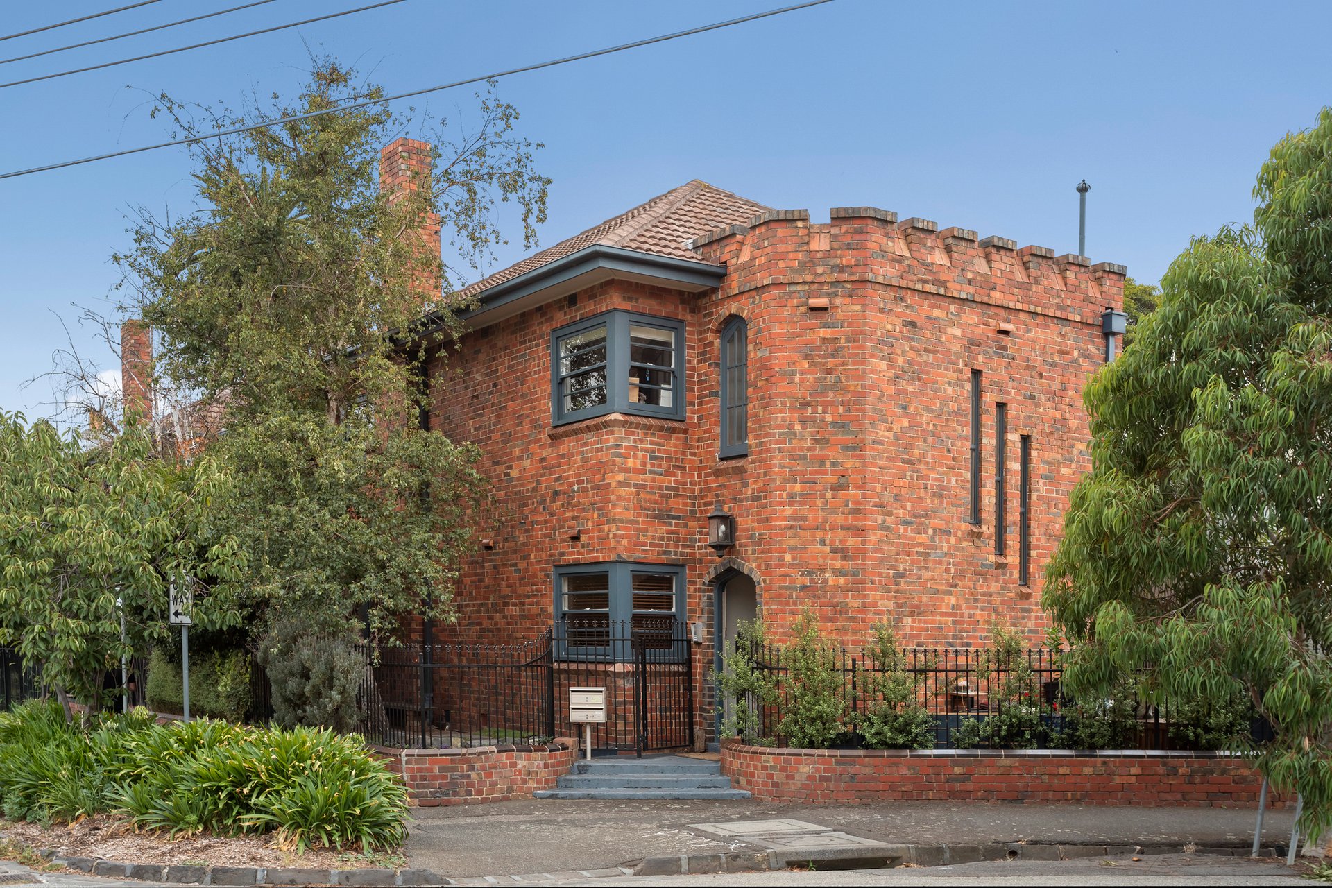Property Gallery - Main Image