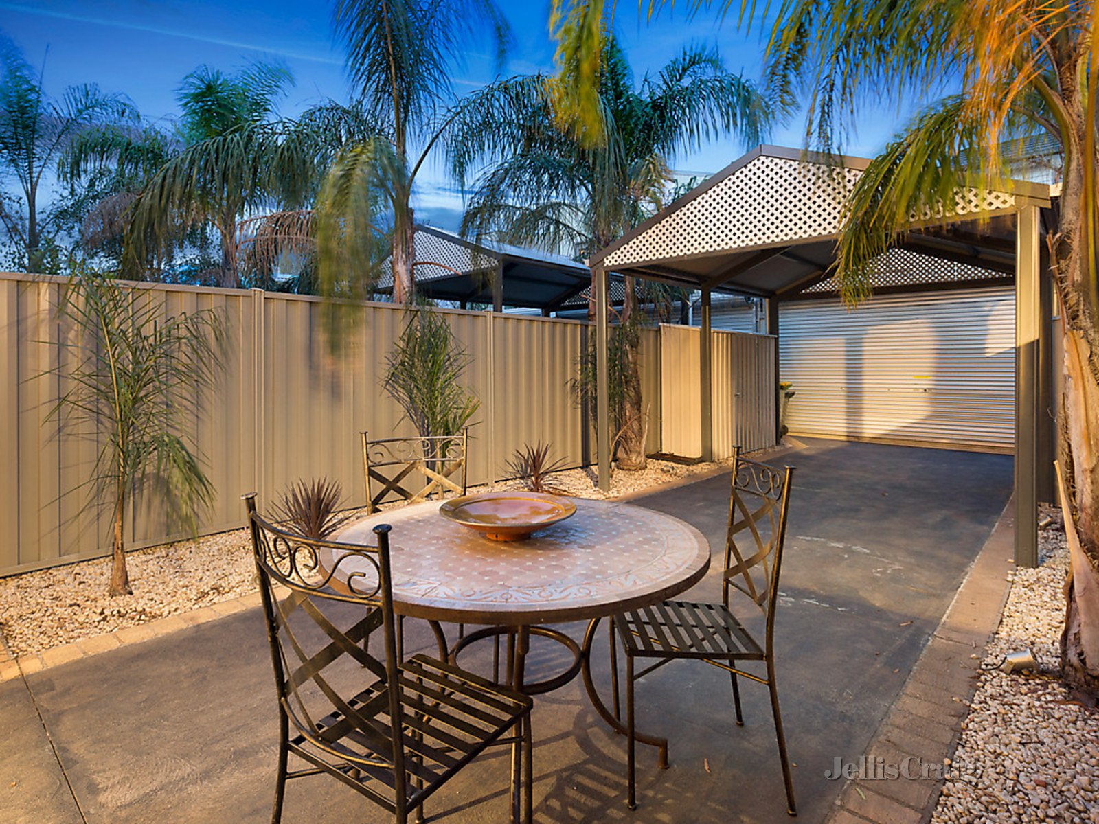 52A Leinster Grove, Thornbury image 5