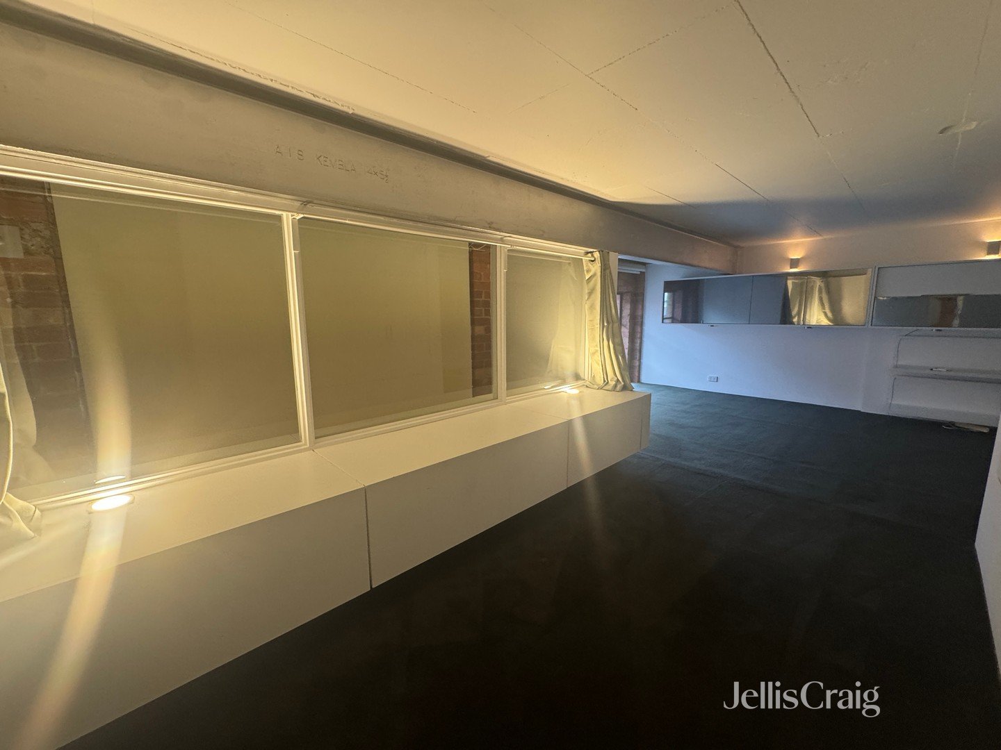 5/2A Mollison Street, Abbotsford image 7