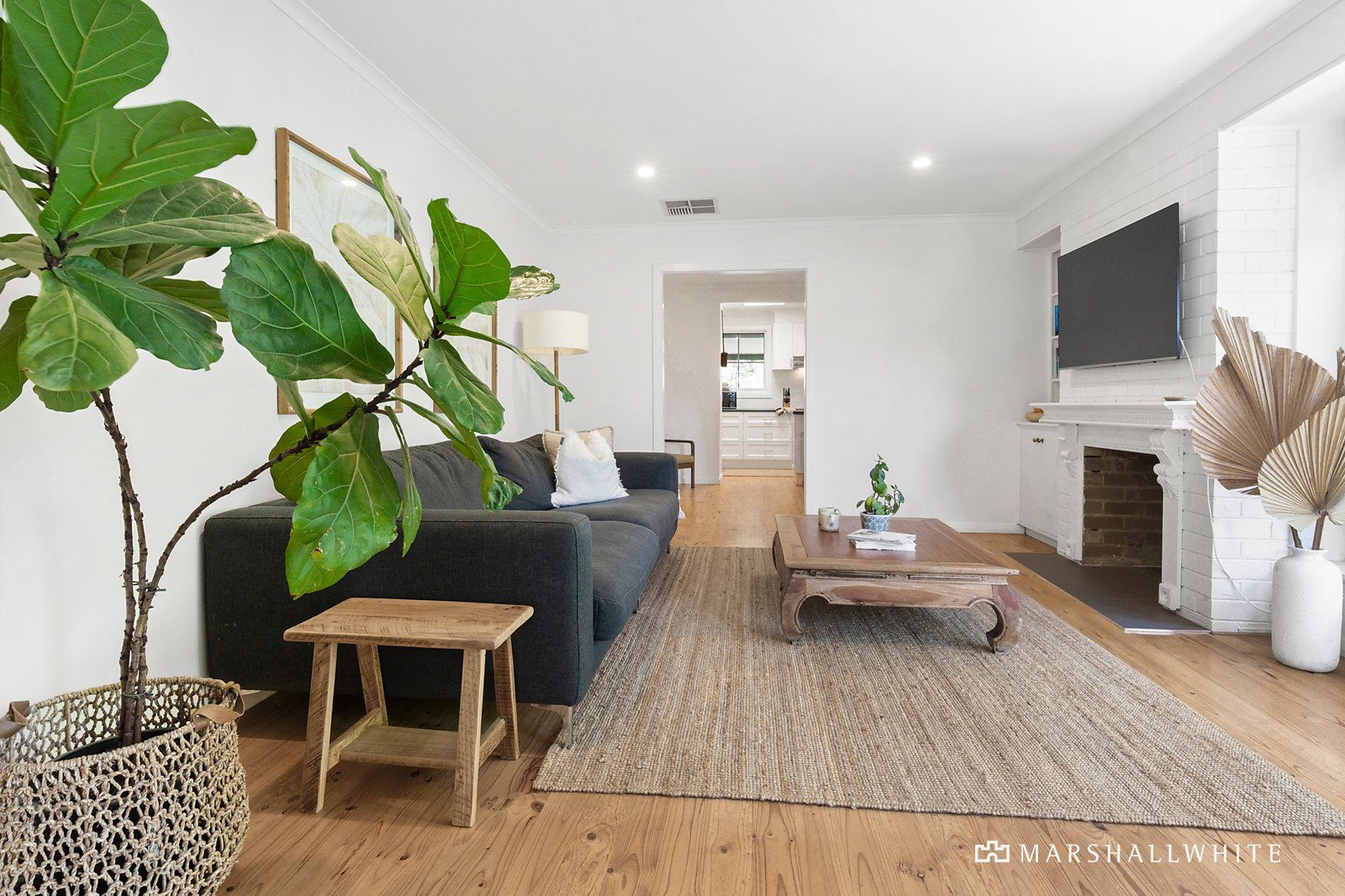 52A Van Ness Avenue