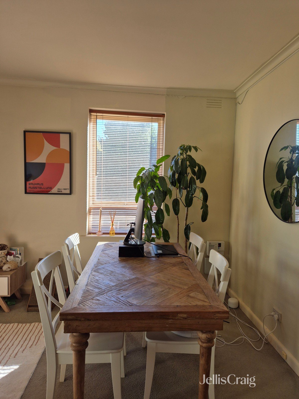 5/2B Loyola Avenue, Brunswick image 2