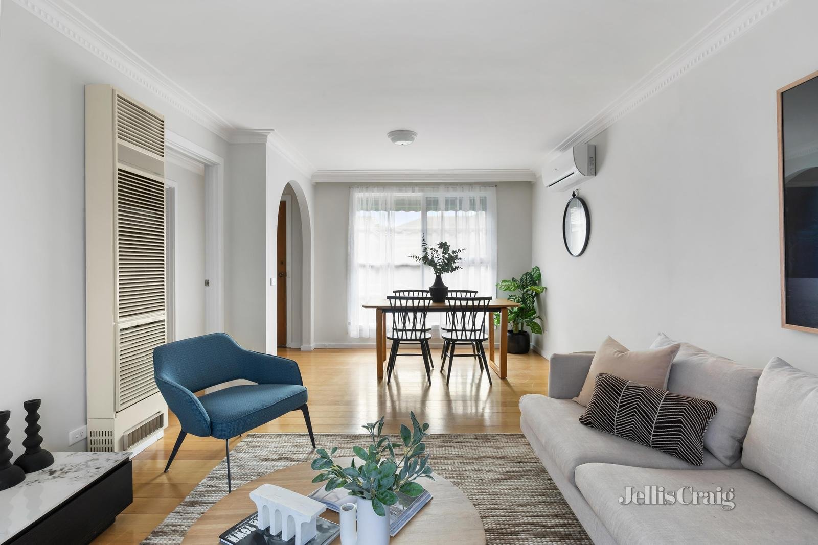 5/3-5 Louise Avenue, Mont Albert image 2