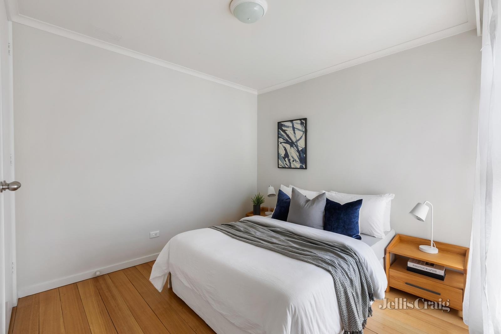 5/3-5 Louise Avenue, Mont Albert image 6