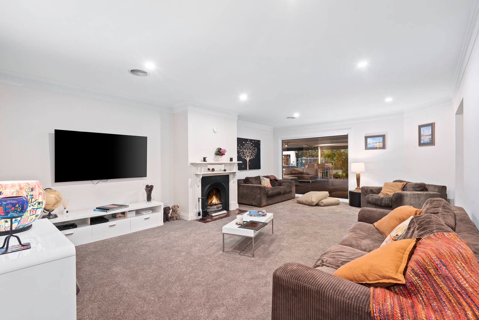 Property Gallery Thumbnail 8