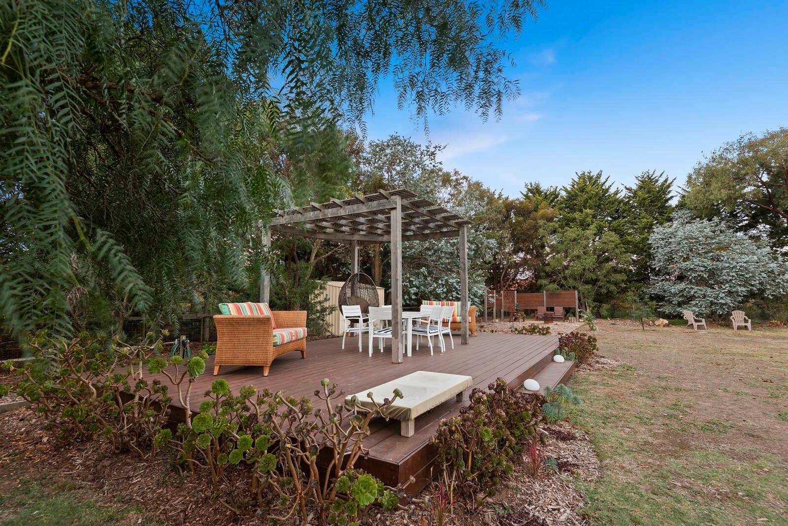 Property Gallery Thumbnail 12