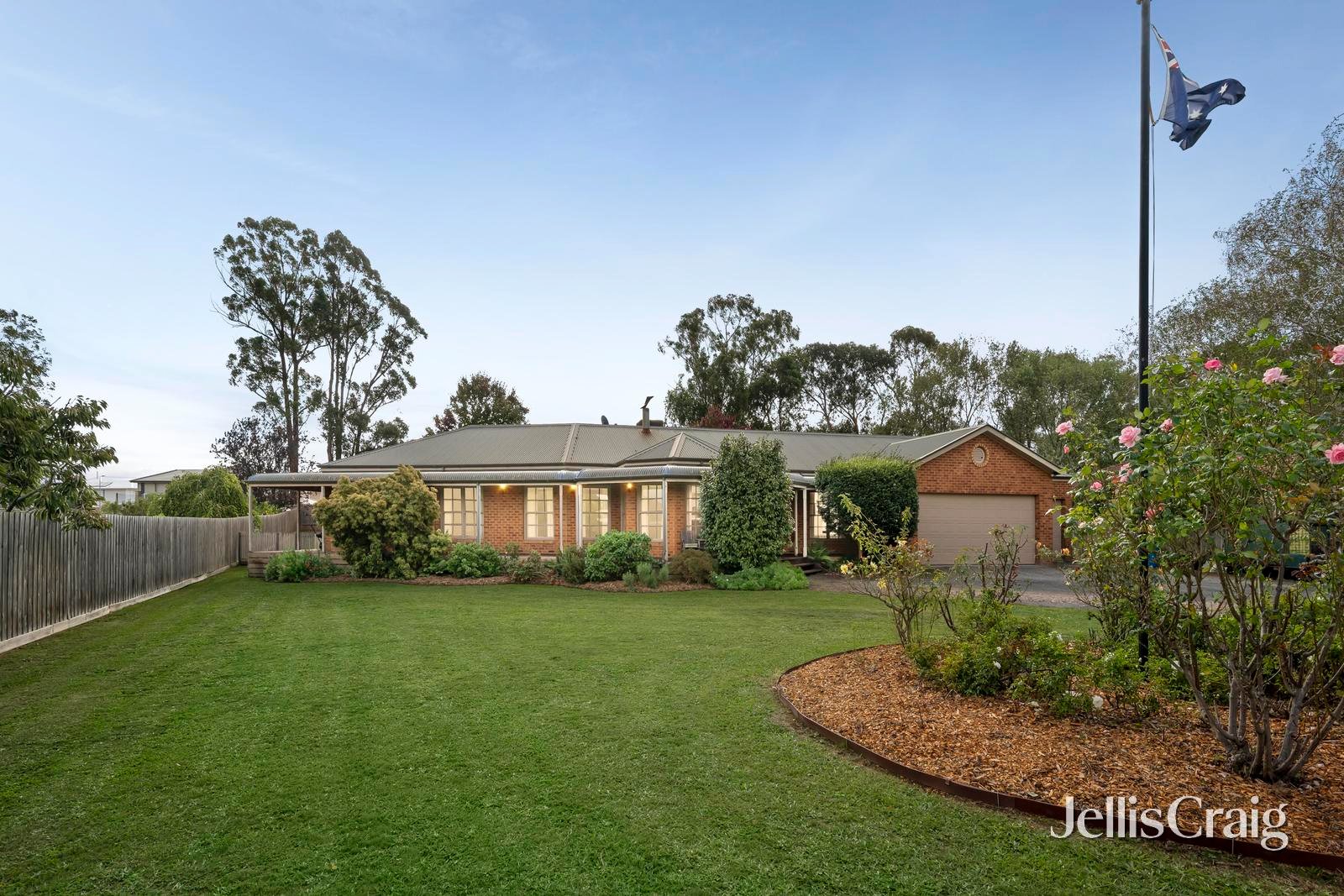 53-55 Eucalypt Drive, Lilydale image 1