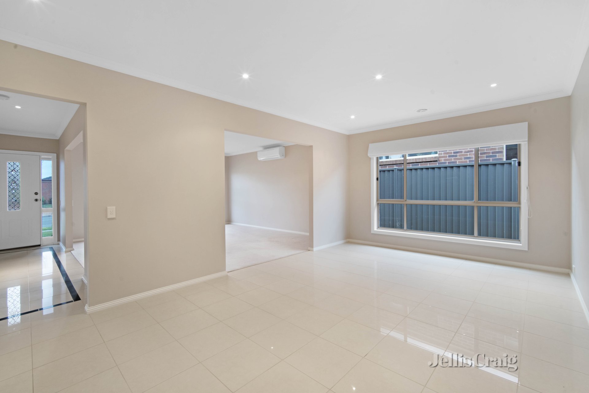 53 Alfredton Drive, Alfredton image 4