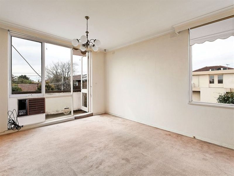 5/3 Alfriston Street, Elwood image 2