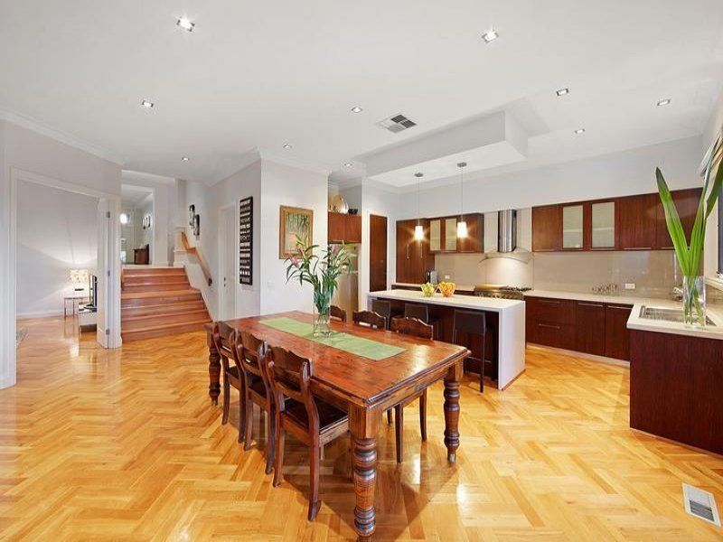 53 Baker Avenue, Kew East image 6