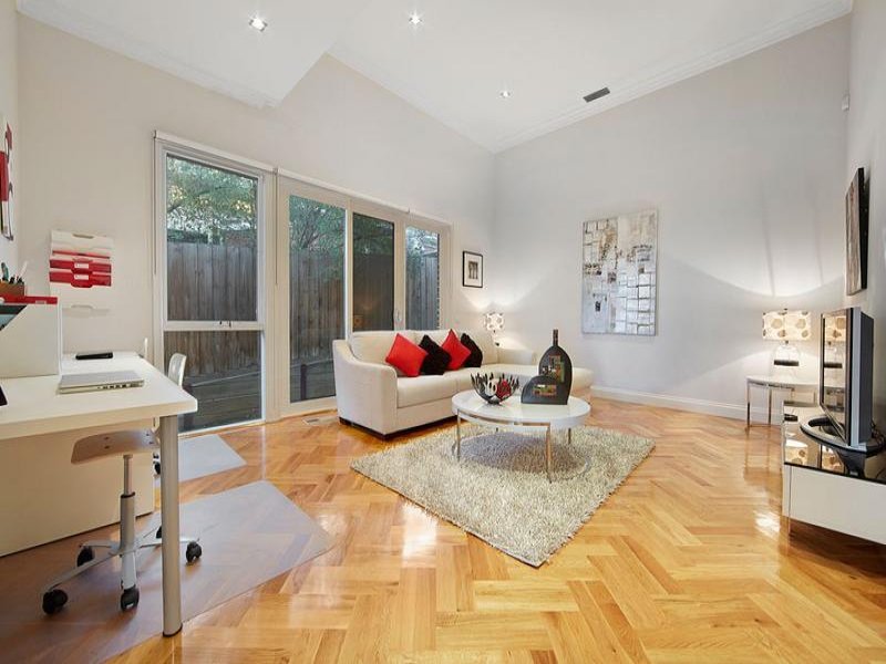 53 Baker Avenue, Kew East image 8