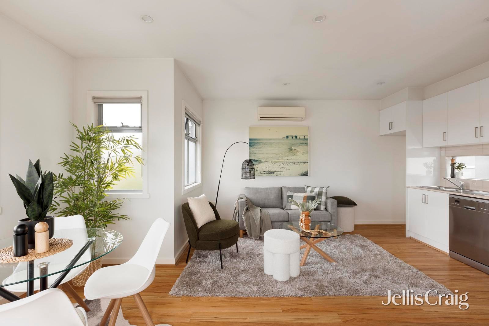 5/3 Barry Street, Reservoir image 3