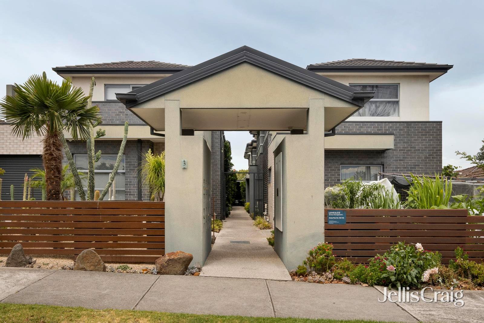 5/3 Barry Street, Reservoir image 9