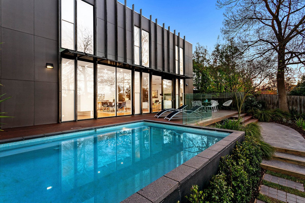 53 Belgravia Avenue, Mont Albert North image 12