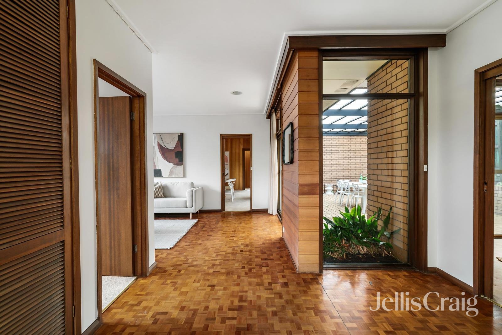 53 Berkeley Avenue, Heidelberg image 5