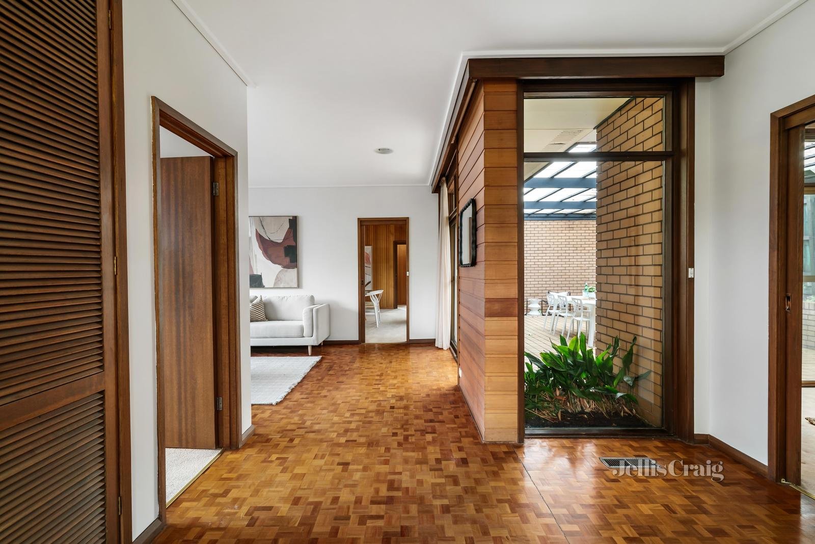 53 Berkeley Avenue, Heidelberg image 2