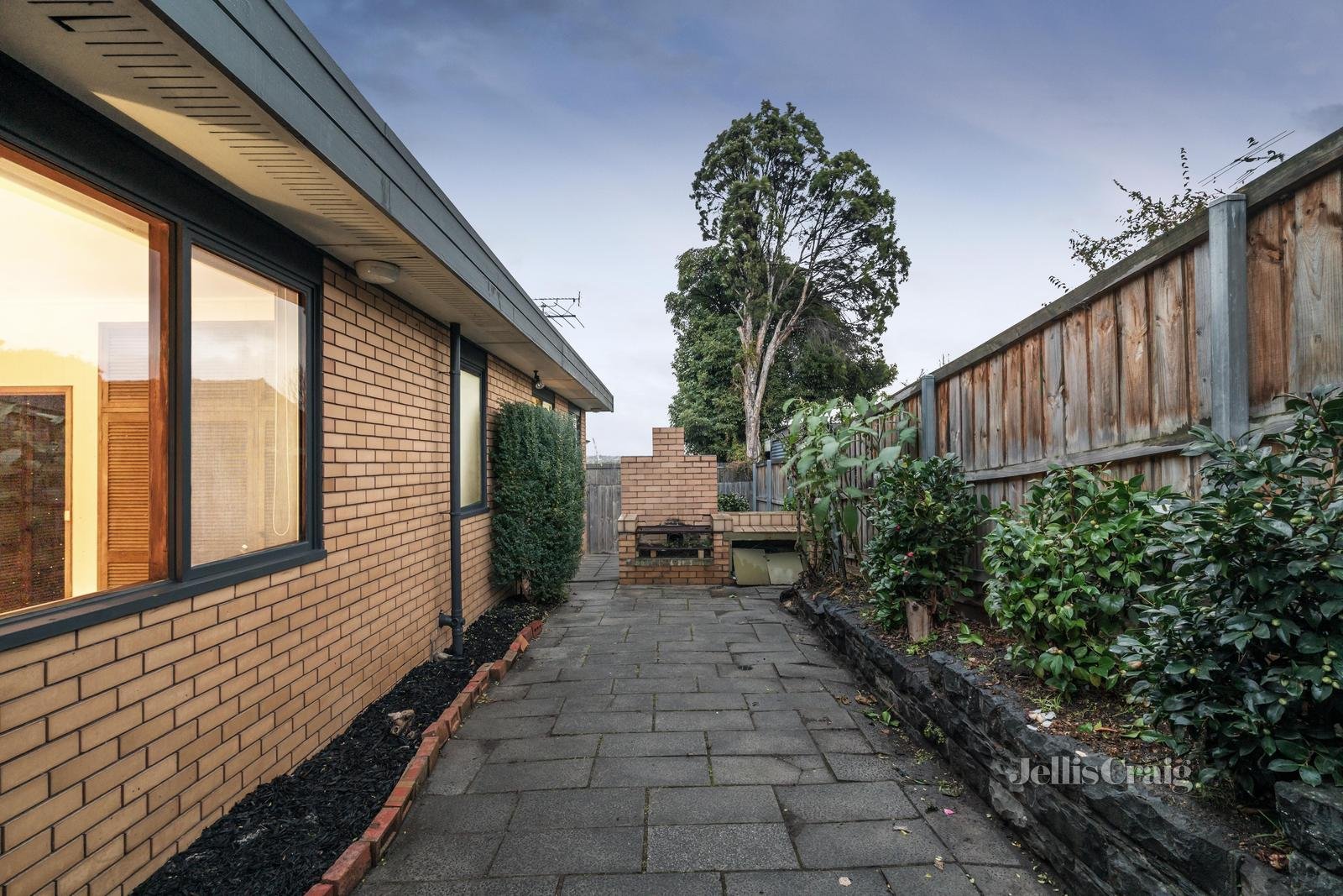 53 Berkeley Avenue, Heidelberg image 19