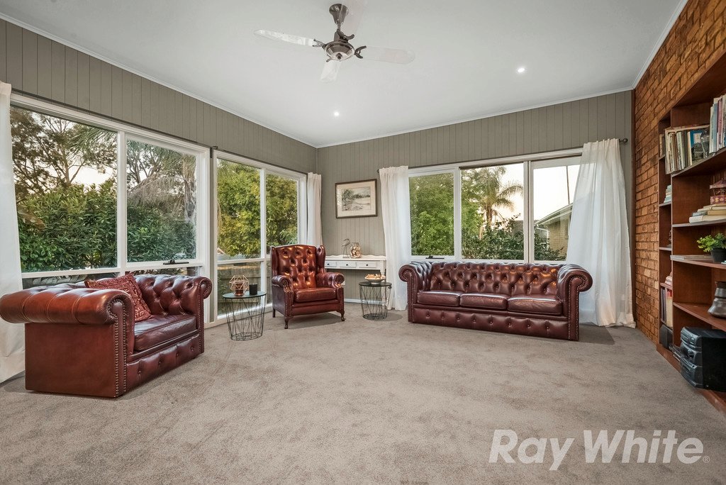 53 Brynor Crescent, Glen Waverley image 9