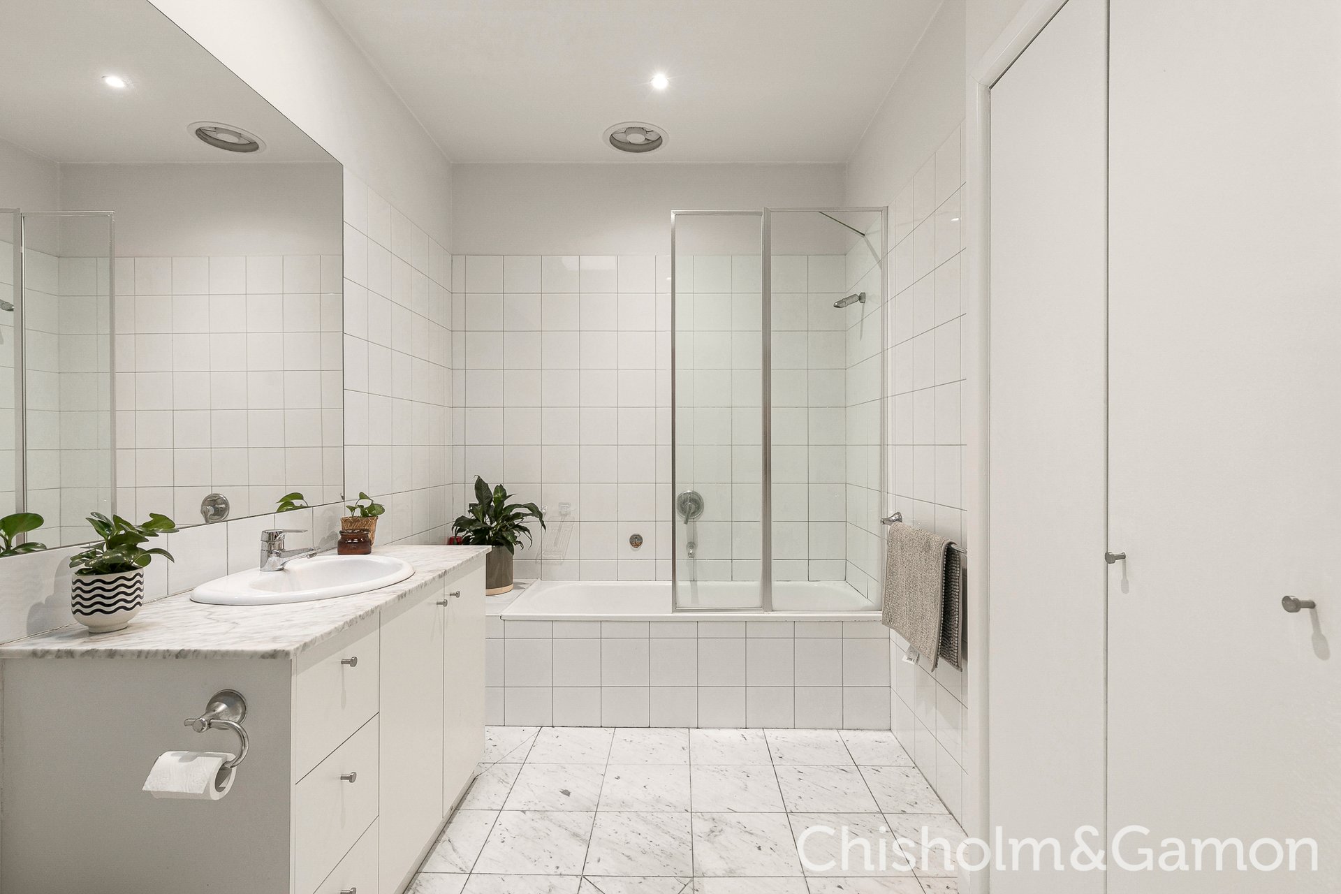 5/3 Byrne Avenue, Elwood image 8