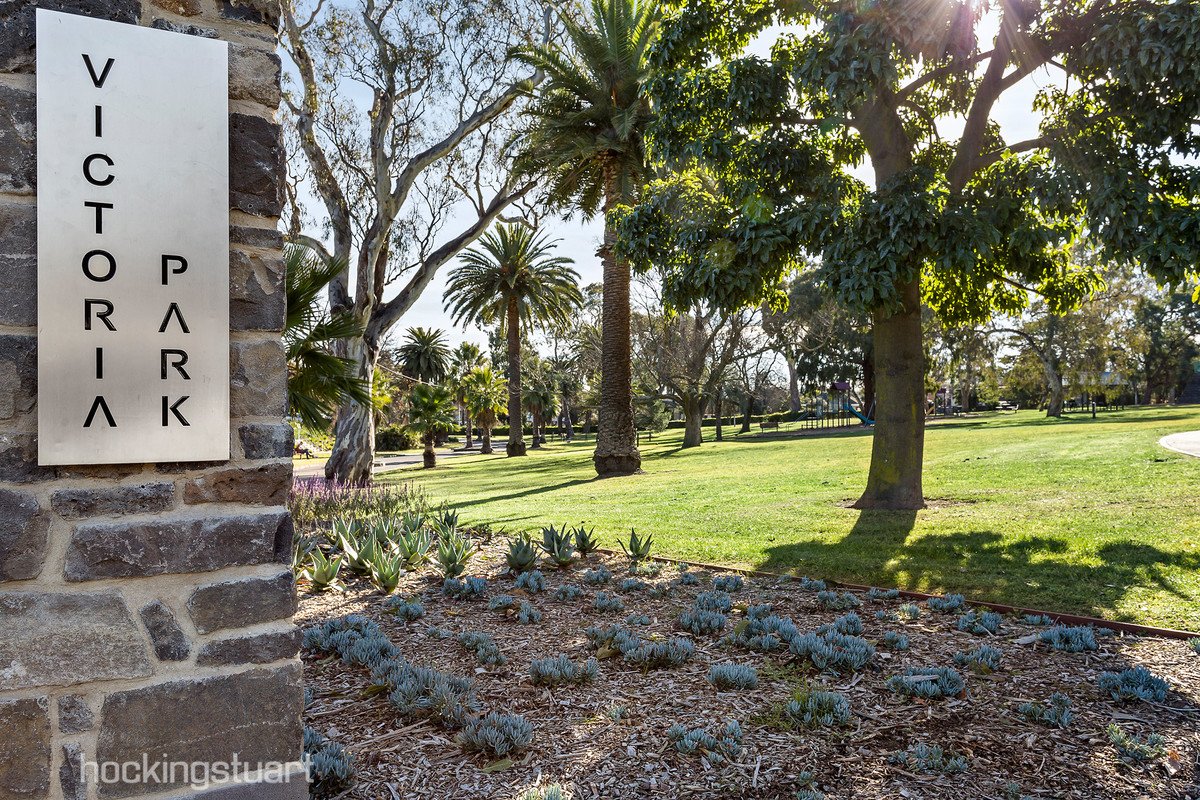 53 Cecil Street, Kew image 10