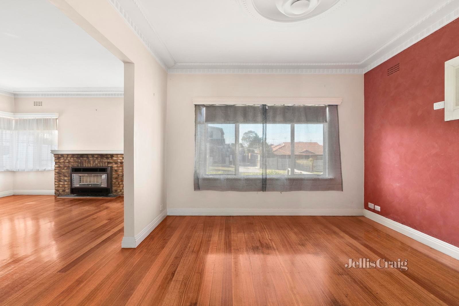 53 Deakin Street, Essendon image 3