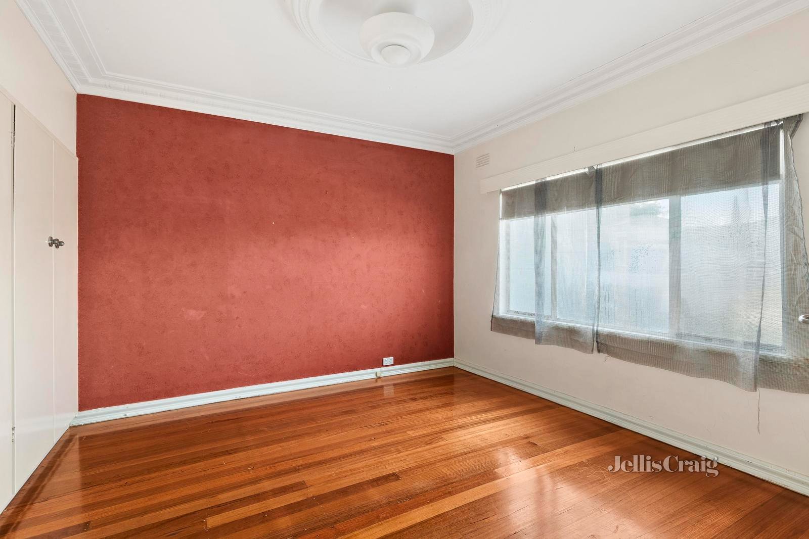 53 Deakin Street, Essendon image 4