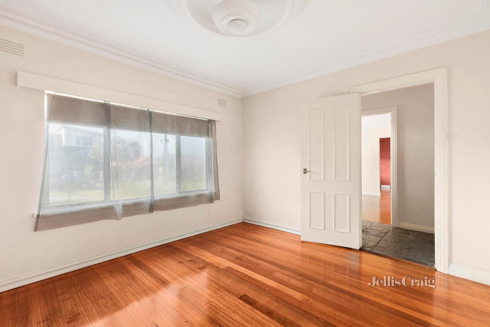 53 Deakin Street, Essendon image 6