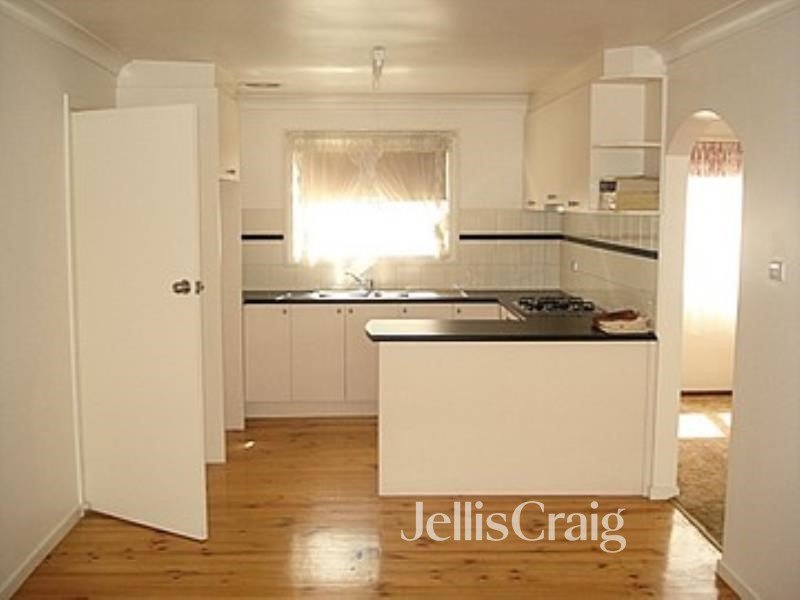 53 Frederick Street, Yarraville image 3