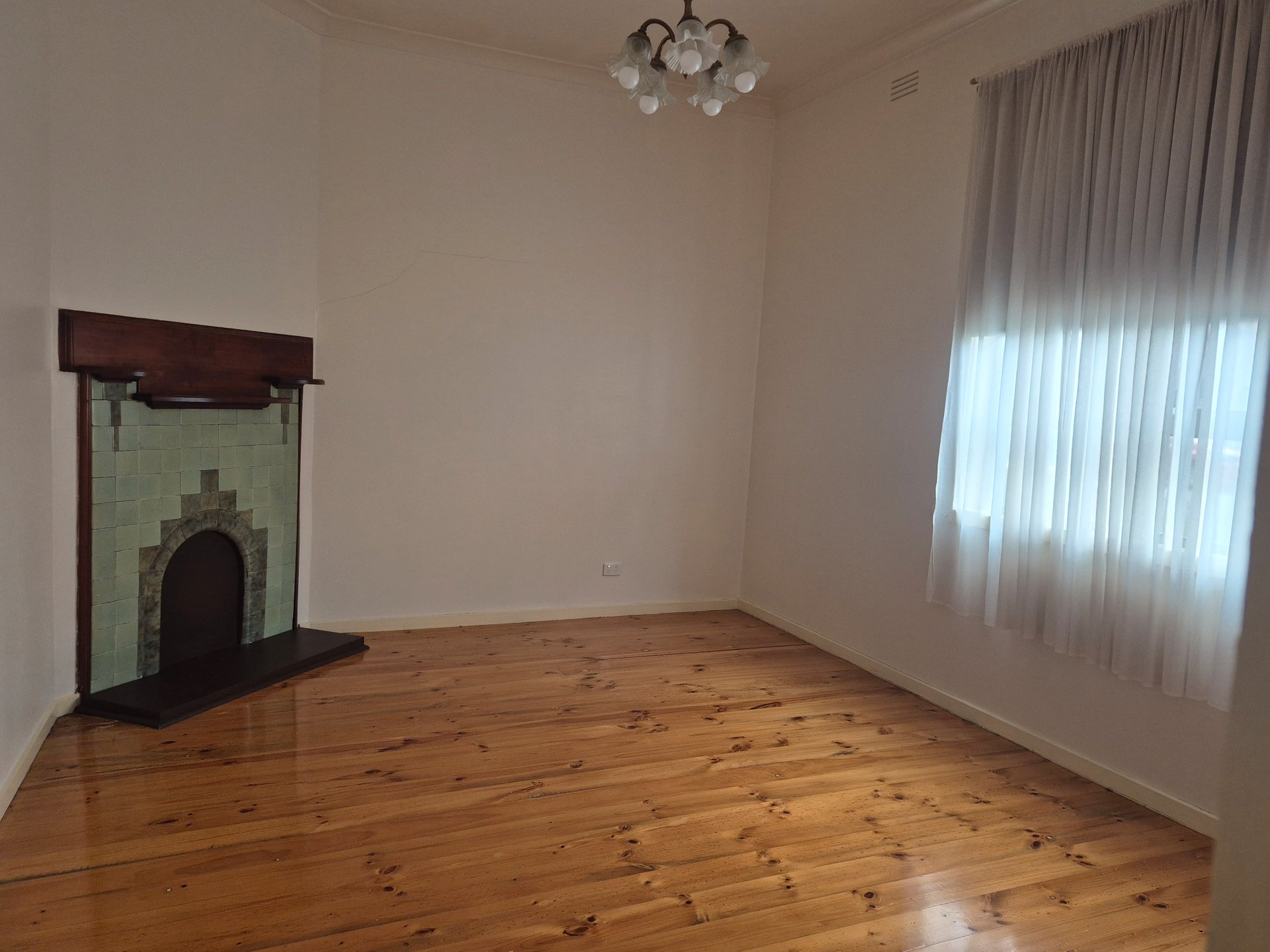 53 Frederick Street, Yarraville image 3