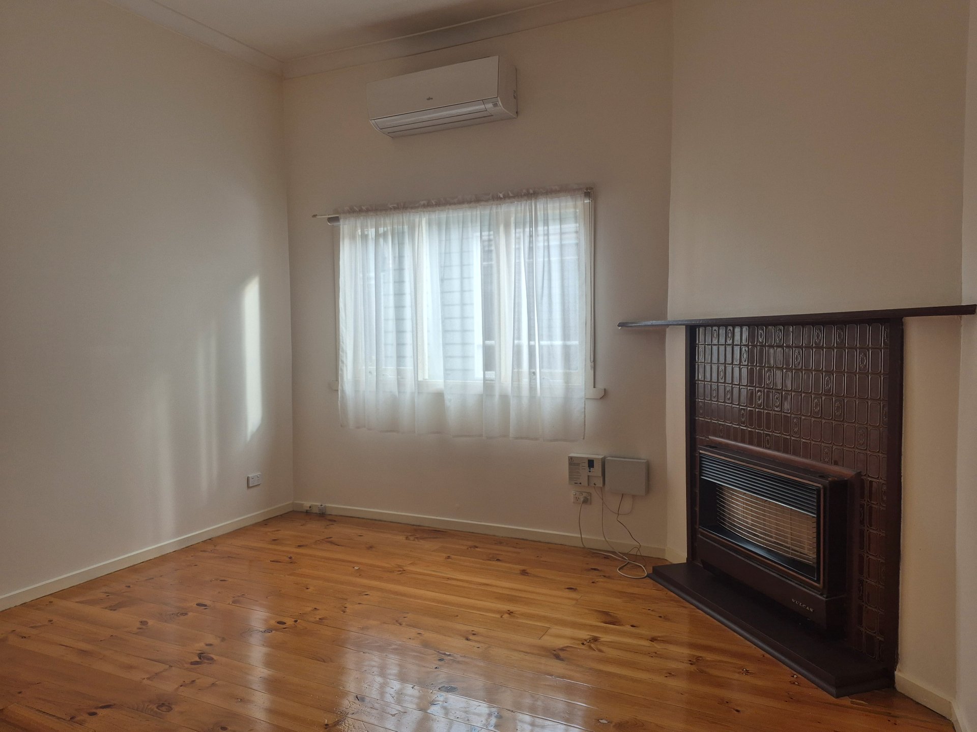 53 Frederick Street, Yarraville image 2