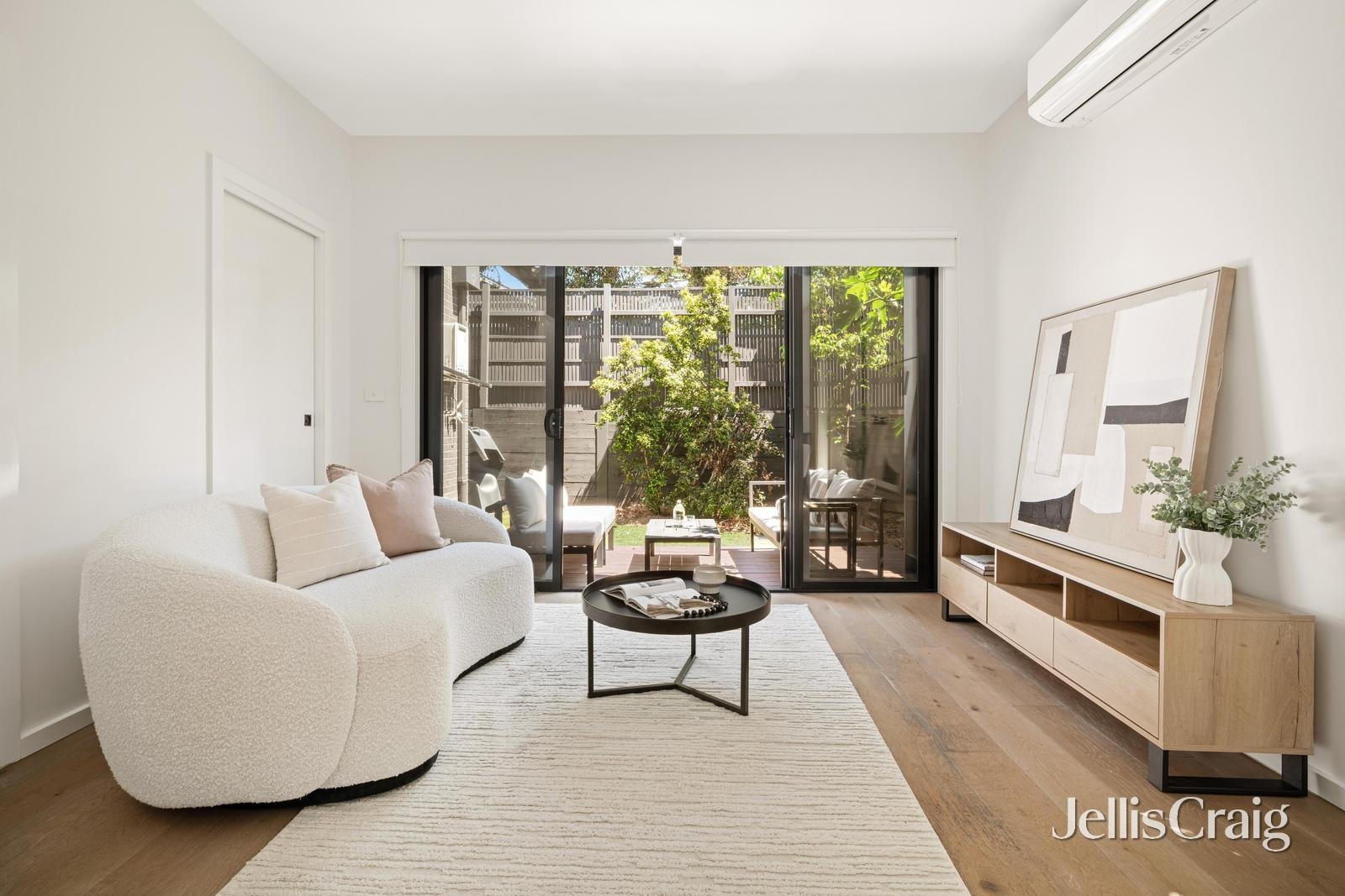 5/3 Gillman Street, Cheltenham image 2