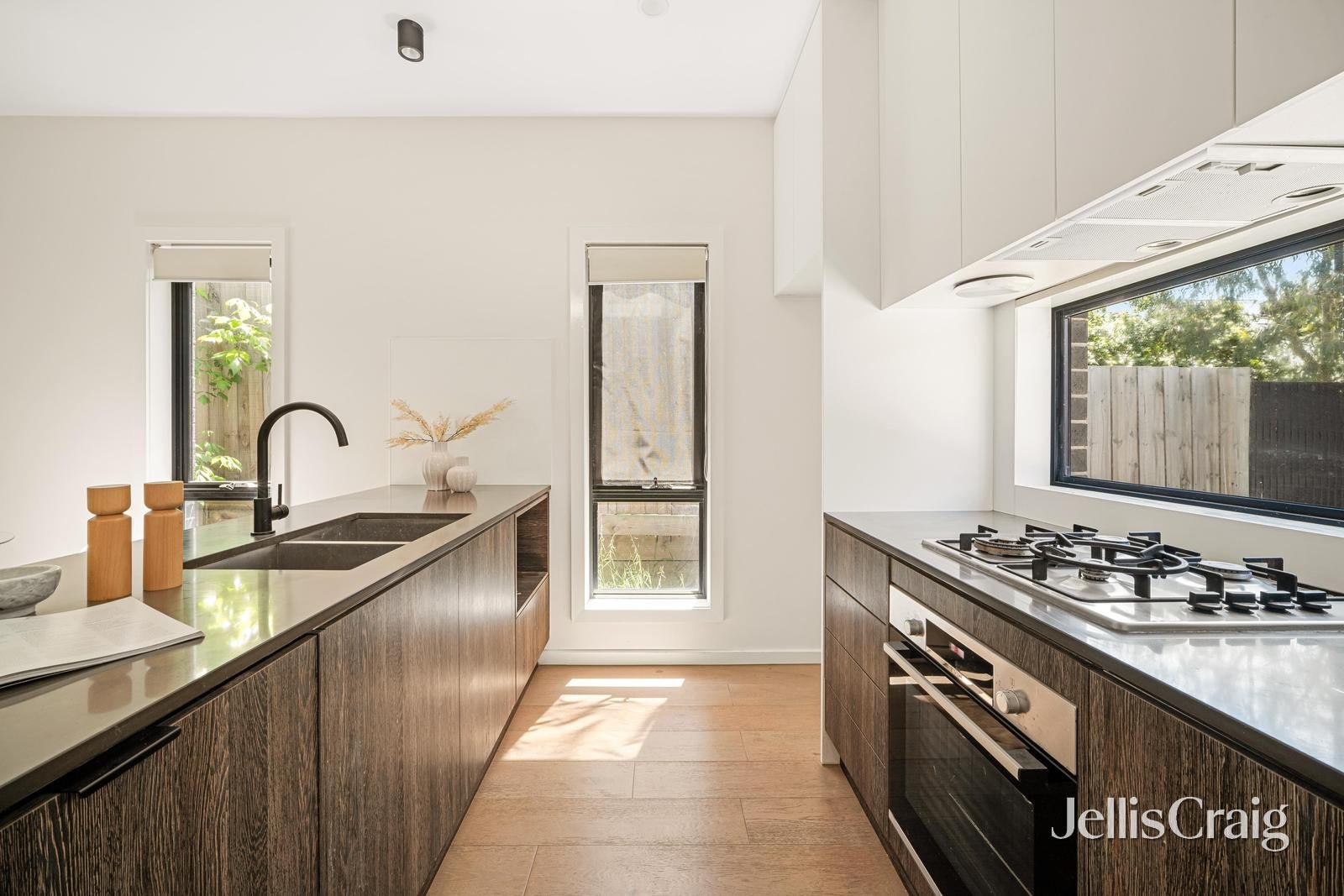 5/3 Gillman Street, Cheltenham image 5